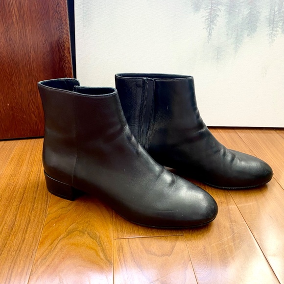 Stuart Weitzman Quartz 25 Size 8 Leather Ankle Booties Black - Picture 4 of 9